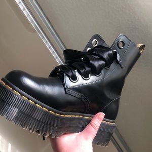 Dr. Martens Shoes - BNIB molly buttero Doctor Martens Dr. Martens Shoes - BNIB molly buttero Doctor Martens